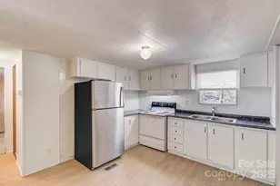 6 & 10 Lands End Dr, Candler, NC 28715 - Photo 25