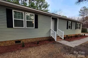 118 Malloy St, Red Springs, NC 28377 - Photo 1