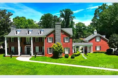 1035 Pee Dee Avenue, Albemarle, NC 28001 - Photo 1