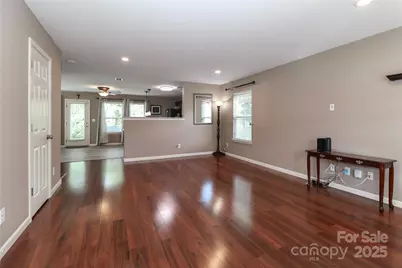 1135 Valley Street, Statesville, NC 28677 - Photo 7