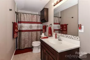 1135 Valley St, Statesville, NC 28677 - Photo 37