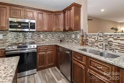 1135 Valley Street, Statesville, NC 28677 - Photo 17