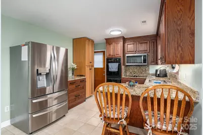 205 Gamble Avenue, Bessemer City, NC 28052 - Photo 19