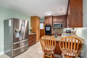 205 Gamble Ave, Bessemer City, NC 28052 - Photo 19