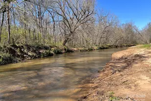 898 Burnt Gin Rd, Gaffney, SC 29340 - Photo 3