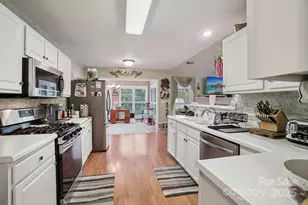 133 Stonehollow Rd, Fletcher, NC 28732 - Photo 11