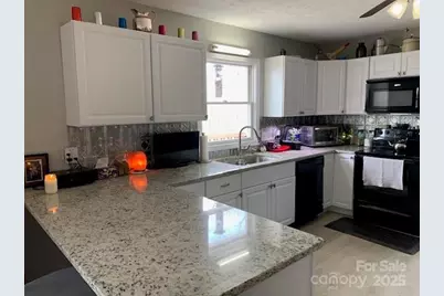 1474 Holiday Drive #14 & 15, Hendersonville, NC 28739 - Photo 7