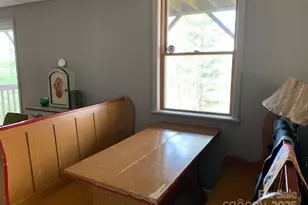 1474 Holiday Dr, Hendersonville, NC 28739 - Photo 29