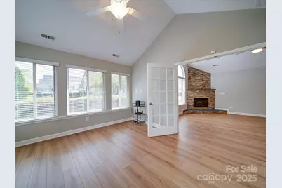 4754 Polo Gate Boulevard, Charlotte, NC 28216 - Photo 11