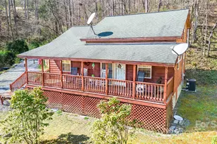 215 Honeysuckle Ln, Sylva, NC 28779 - Photo 13