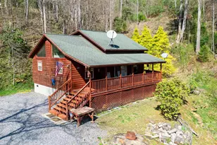 215 Honeysuckle Ln, Sylva, NC 28779 - Photo 19