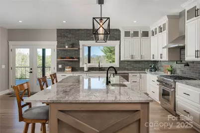 1555 Royal Lane, Lenoir, NC 28645 - Photo 9