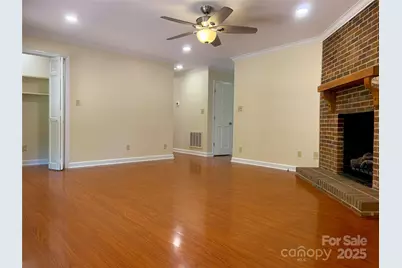 211 Worthington Street, Shelby, NC 28150 - Photo 7