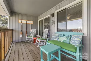 38 Bunker Ct, Caswell Beach, NC 28465 - Photo 11