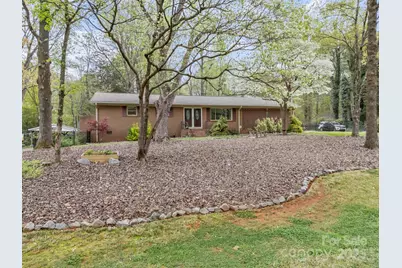 2600 Gemway Drive, Charlotte, NC 28216 - Photo 3