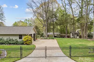 2600 Gemway Dr, Charlotte, NC 28216 - Photo 7