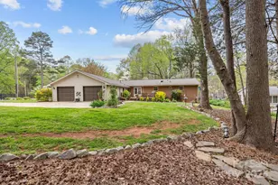 2600 Gemway Dr, Charlotte, NC 28216 - Photo 1