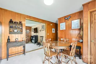 29 Delta Dr, Hendersonville, NC 28792 - Photo 7