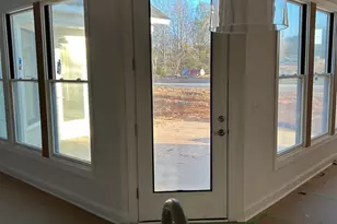 4185 Crk Brg Cir, Charlotte, NC 28213 - Photo 7