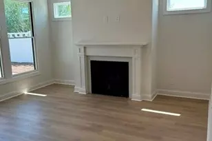 4185 Crk Brg Cir, Charlotte, NC 28213 - Photo 3