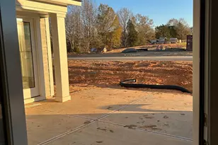 4185 Crk Brg Cir, Charlotte, NC 28213 - Photo 11