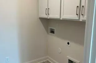 4185 Crk Brg Cir, Charlotte, NC 28213 - Photo 17