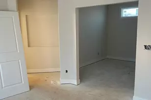 3040 Five Crk Rd, Charlotte, NC 28213 - Photo 7