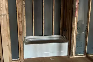 3044 Five Crk Rd, Charlotte, NC 28213 - Photo 15