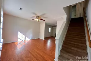 4927 Curtiswood Dr, Charlotte, NC 28213 - Photo 5