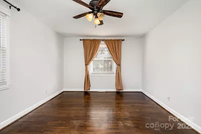 665 Melbourne Court, Charlotte, NC 28209 - Photo 9