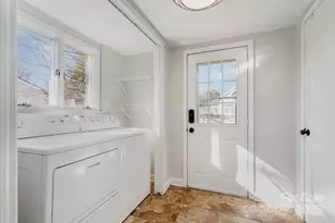 665 Melbourne Ct, Charlotte, NC 28209 - Photo 13