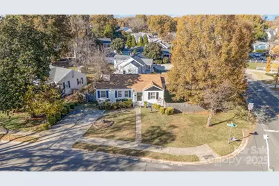 665 Melbourne Court, Charlotte, NC 28209 - Photo 21