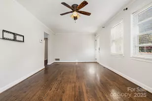 665 Melbourne Ct, Charlotte, NC 28209 - Photo 3