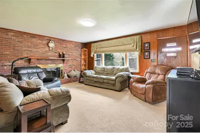 29 Delta Drive, Hendersonville, NC 28792 - Photo 9