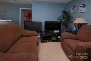 5127 Fernhill Dr, Charlotte, NC 28217 - Photo 15