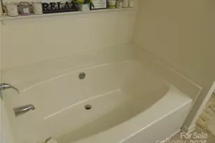 158 Margaret Turner Rd, Charlotte, NC 28216 - Photo 17