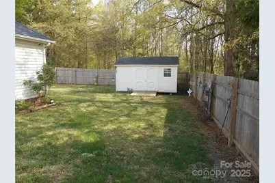 158 Margaret Turner Road, Charlotte, NC 28216 - Photo 3