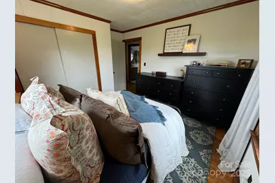 5373 Nc Hwy 16 Highway N, Taylorsville, NC 28681 - Photo 11