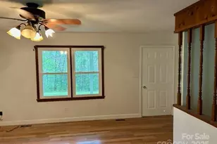 1375 Bradford Mountain Rd, Lenoir, NC 28645 - Photo 9