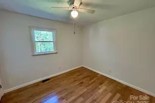 1375 Bradford Mountain Rd, Lenoir, NC 28645 - Photo 13