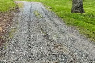 1375 Bradford Mountain Rd, Lenoir, NC 28645 - Photo 5