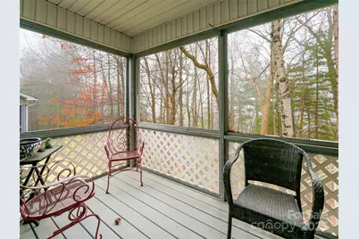 361 Laurel Park Place, Hendersonville, NC 28791 - Photo 9