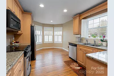 361 Laurel Park Place, Hendersonville, NC 28791 - Photo 11