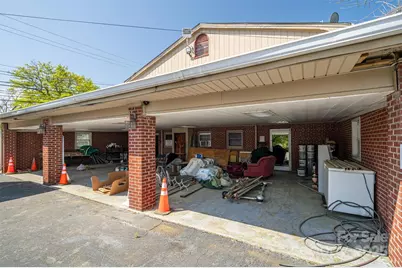 220 S Broad Street, Gastonia, NC 28054 - Photo 33