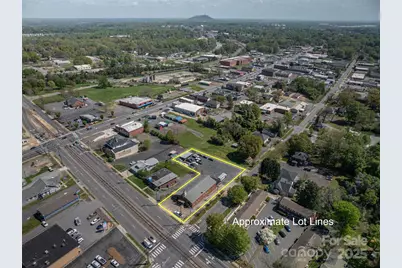 220 S Broad Street, Gastonia, NC 28054 - Photo 3