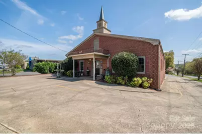 220 S Broad Street, Gastonia, NC 28054 - Photo 9