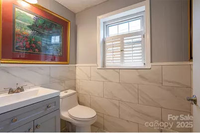 220 S Broad Street, Gastonia, NC 28054 - Photo 23
