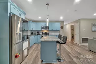 140 Wandering Ln, Bessemer City, NC 28016 - Photo 5