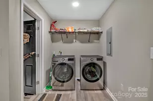 140 Wandering Ln, Bessemer City, NC 28016 - Photo 7