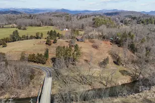 774 Belleview Rd, Franklin, NC 28734 - Photo 5